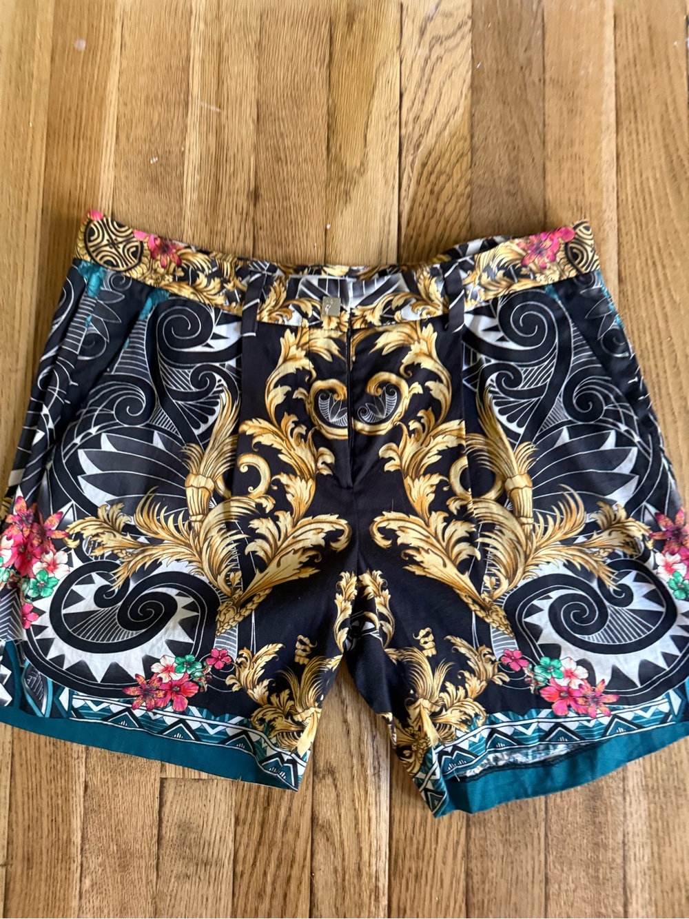 Women’s Versace Black Baroque Print Shorts with Gold Accents 42